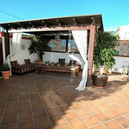 Penthouse Florida أرونا