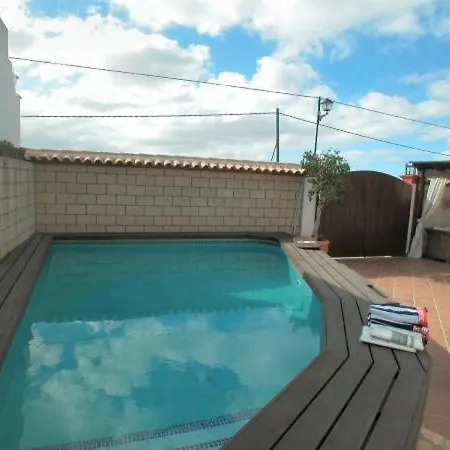 Penthouse Florida أرونا